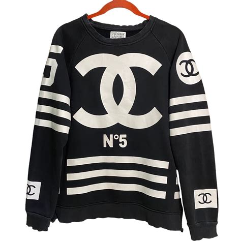 pull coco chanel homme femme|chanel sweatshirt pullovers.